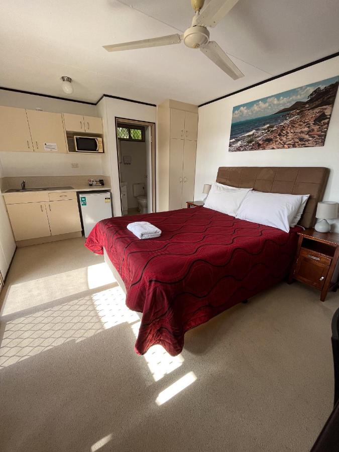 Wongai Beach Hotel Хорн Экстерьер фото